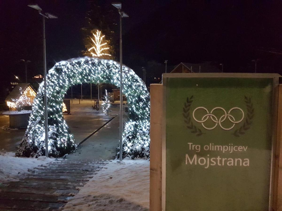 Aparthotel Pr' Jakapc' Mojstrana Kültér fotó