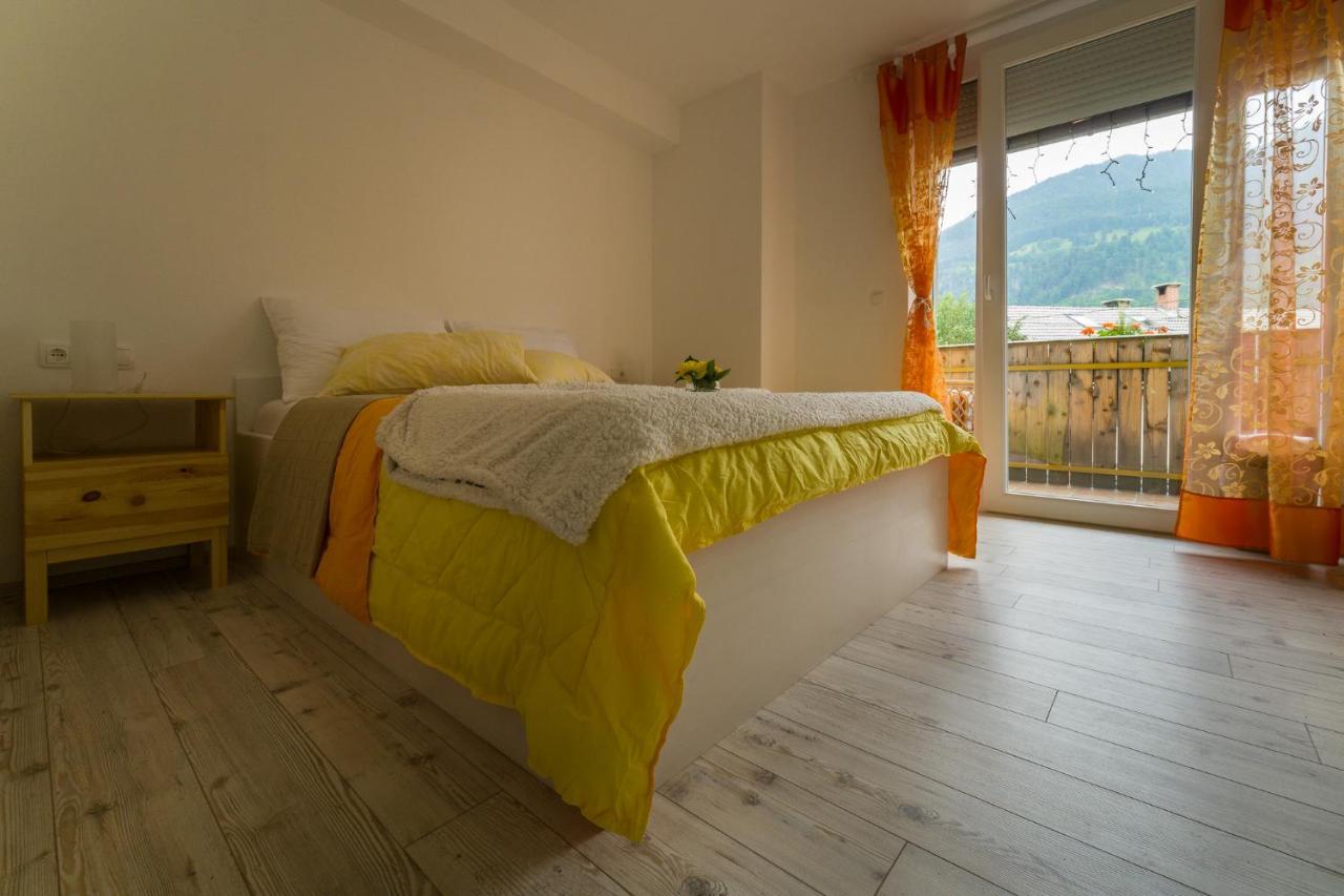 Aparthotel Pr' Jakapc' Mojstrana Kültér fotó